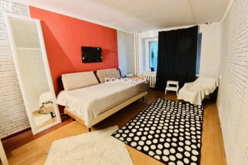 2-к квартира, 44 м², 1/9 эт.